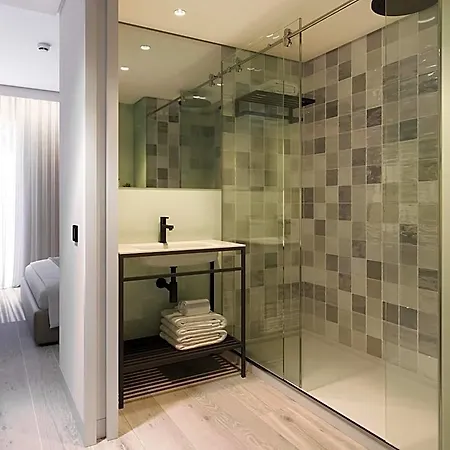 Ibis Styles Lisboa Aeroporto ホテル Sacavém